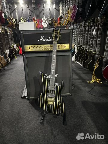 Электрогитара schecter synyster custom black-gold